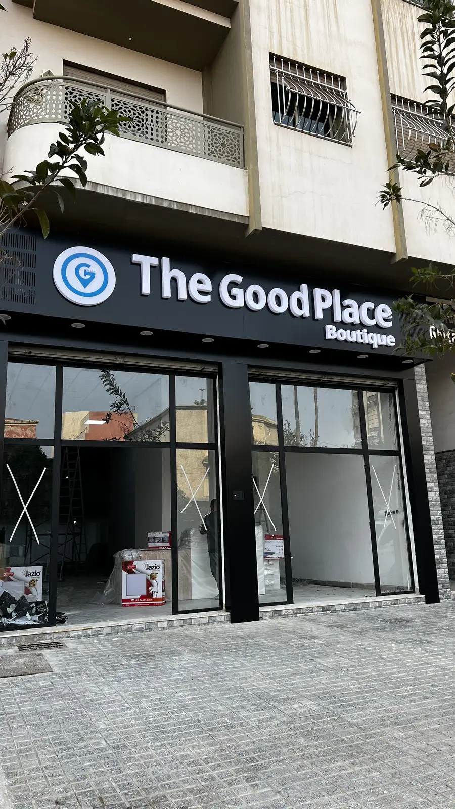 Réalisation Benik Pub — Habillage façade