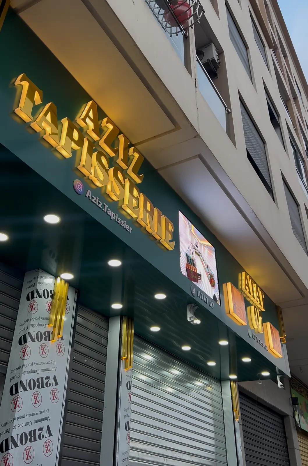 Réalisation Benik Pub — Habillage façade